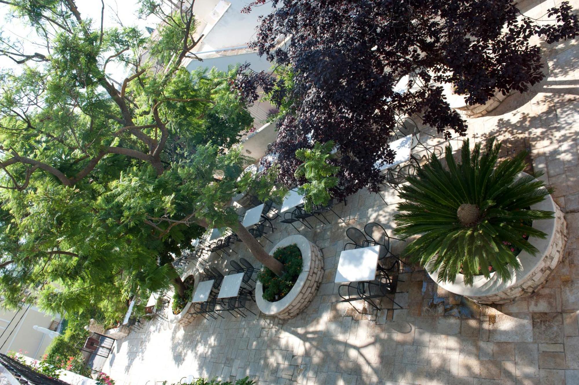 Marie Hotel Acharavi  Luaran gambar