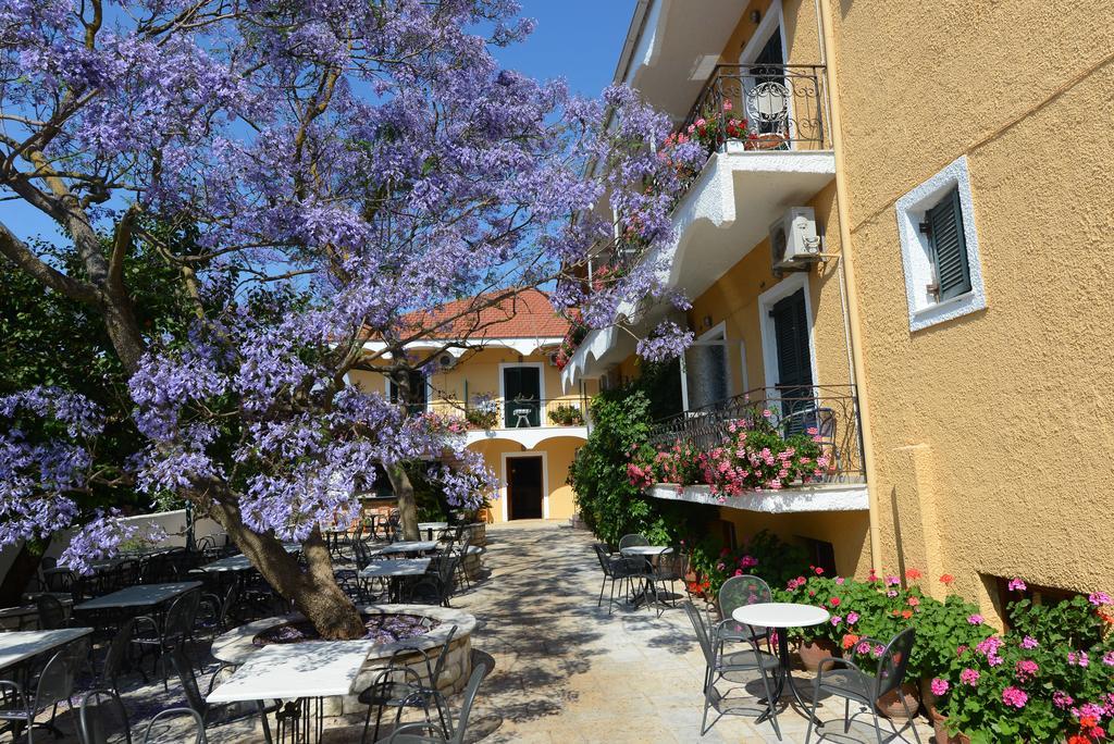 Marie Hotel Acharavi  Luaran gambar
